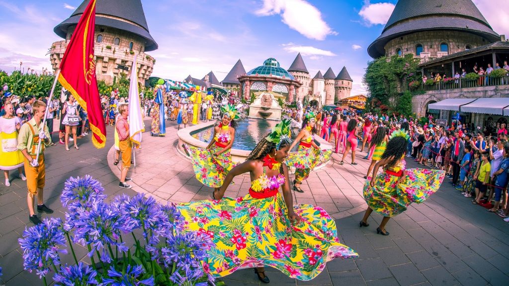 Sun World Bà Nà Hills trong Tour Đà Nẵng giá rẻ 3 ngày 2 đêm check in NHS – HA – CLC