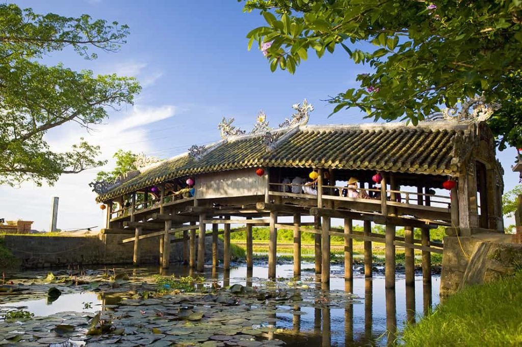 Cầu Ngói Thanh Toàn ở Huế trong Tour Huế 3 Ngày 2 Đêm đi Lăng Cô – Tam Giang – Lập An