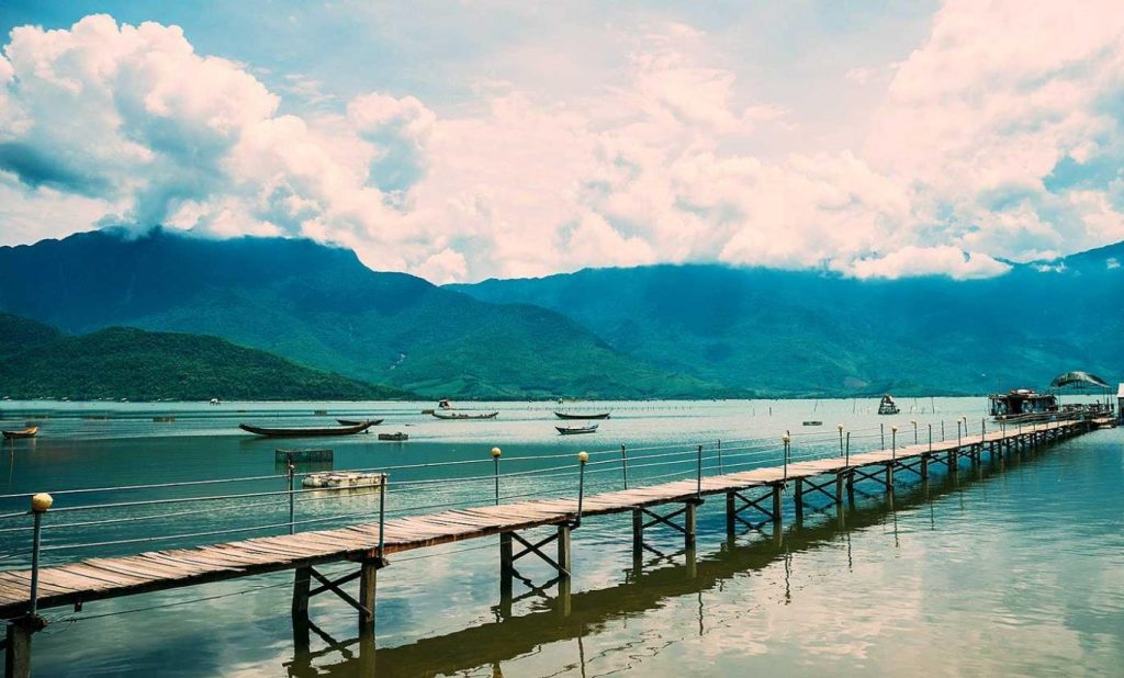 Đầm Lập An ở Lăng Cô trong CHƯƠNG TRÌNH KÍCH CẦU DU LỊCH NỘI ĐỊA NĂM 2020: HUẾ – ĐIỂM ĐẾN AN TOÀN