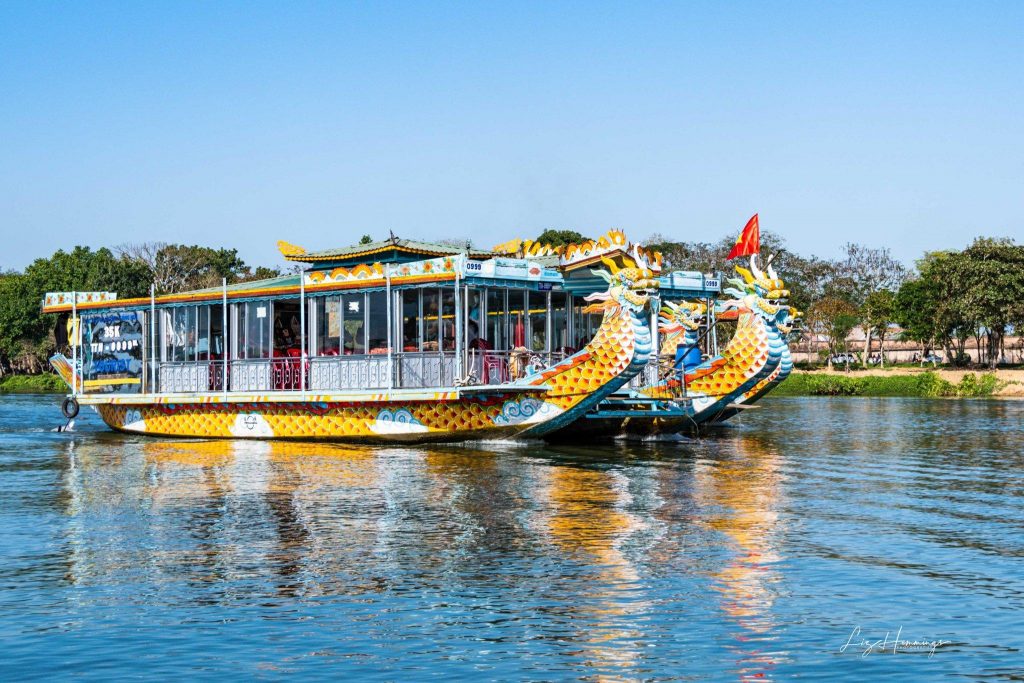 Huế trong Tour Khám phá Huế nữa ngày buổi sáng