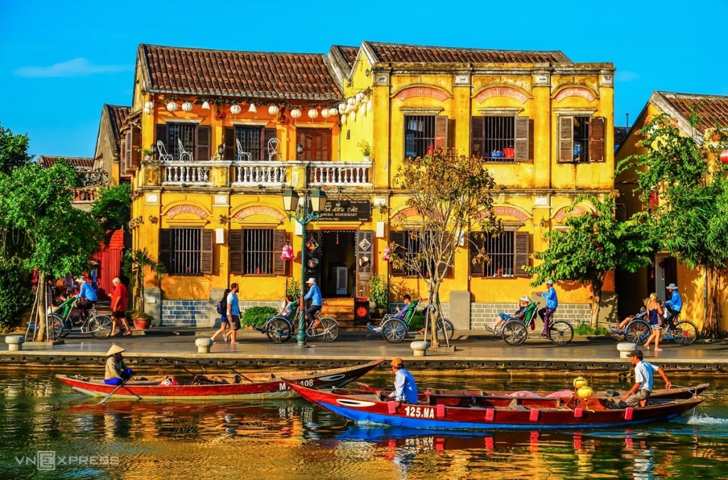 Phố cổ Hội An trong Tour khám phá Con Đường Di Sản Miền Trung Đà Nẵng – Hội An -Huế 4N3Đ