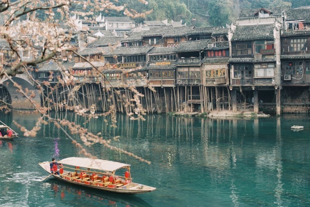 Hình ảnh minh họa chương trình Tour du lịch Trung Quốc: Trương Gia Giới – Phượng Hoàng Cổ Trấn 6 Ngày 5 Đêm - vị trí 2