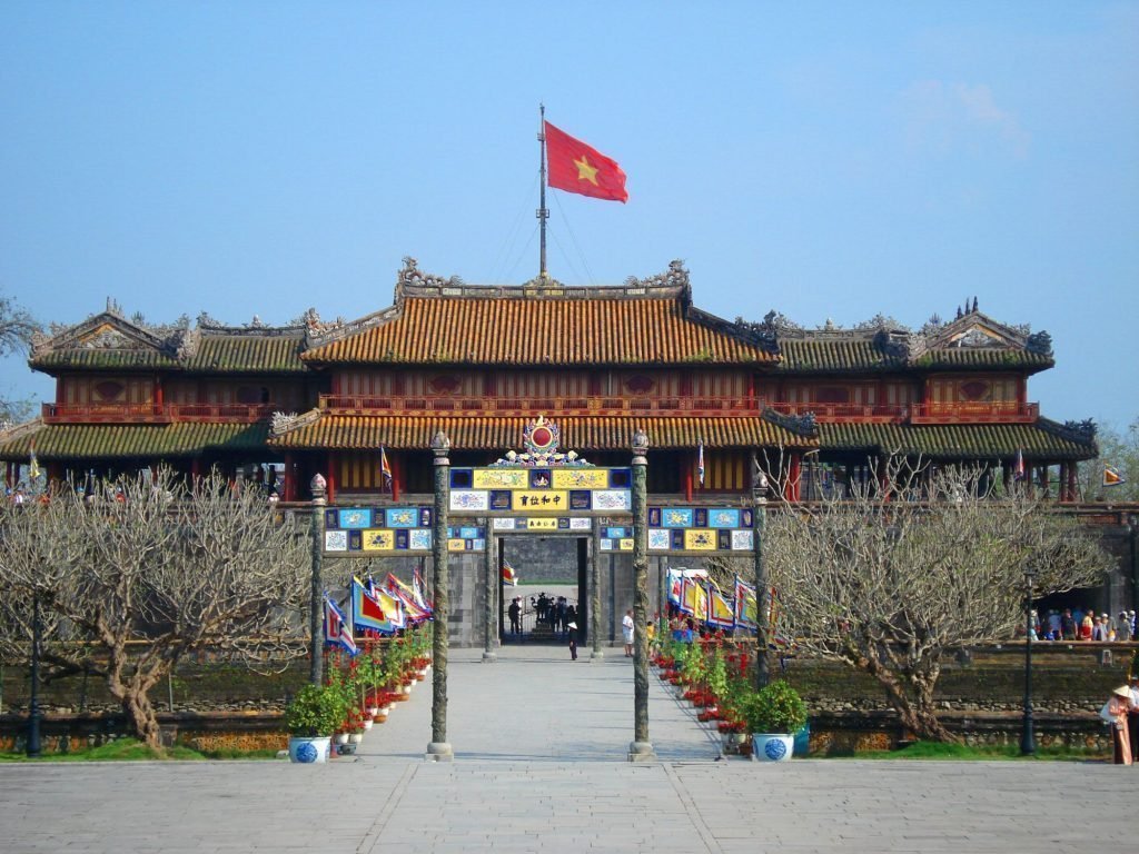 Đại Nội Huế trong Tour Phá Tam Giang – Tham quan Huế – Bà Nà Hills 3N2Đ