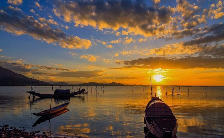 Tour Đầm Chuồn Phá Tam Giang Nửa Ngày từ Huế