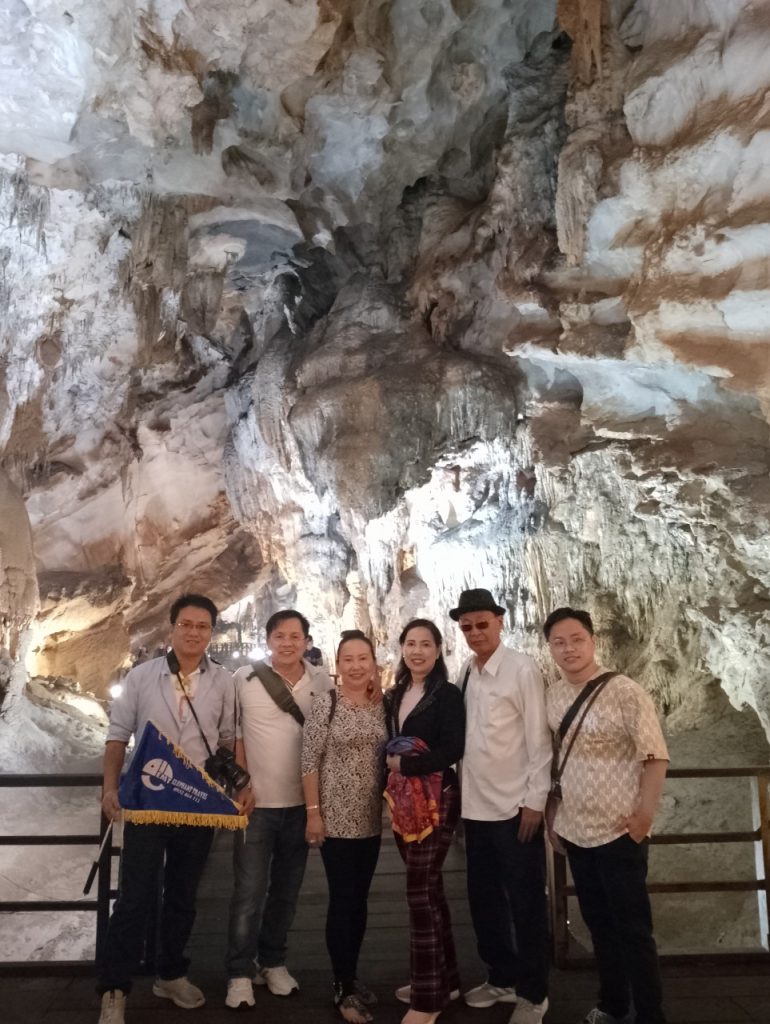 Động Phong Nha, Động Thiên Đường trong Tour Động Thiên Đường – Động Phong Nha 1 Ngày từ Đồng Hới