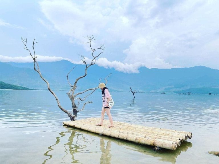 Tour ghép đoàn Khám phá Tam Giang – Tham quan Lập An – Lăng Cô 2 Ngày 1 Đêm