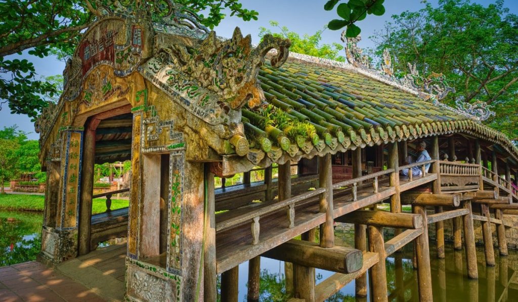 Cầu Ngói Thanh Toàn ở Huế trong Tour Huế Lăng Cô 3 Ngày 2 Đêm đi Lập An – Thiên Đường