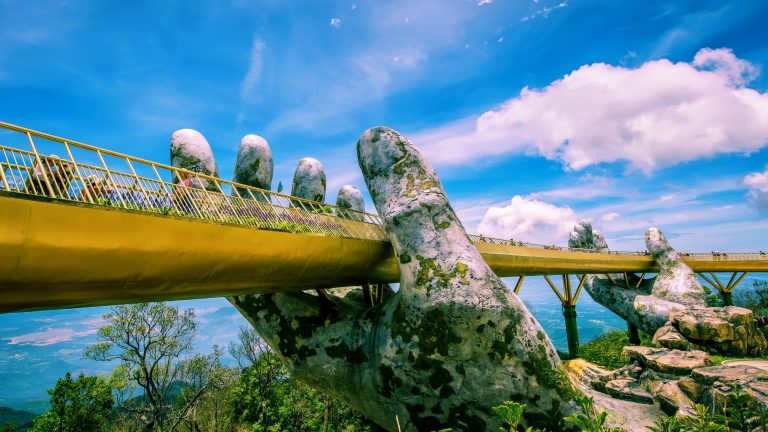 Sun World Bà Nà Hills trong Tour du lịch Lễ 30/04 – 01/05: Huế – NHS – Hội An – Bà Nà Hill – Cù Lao Chàm