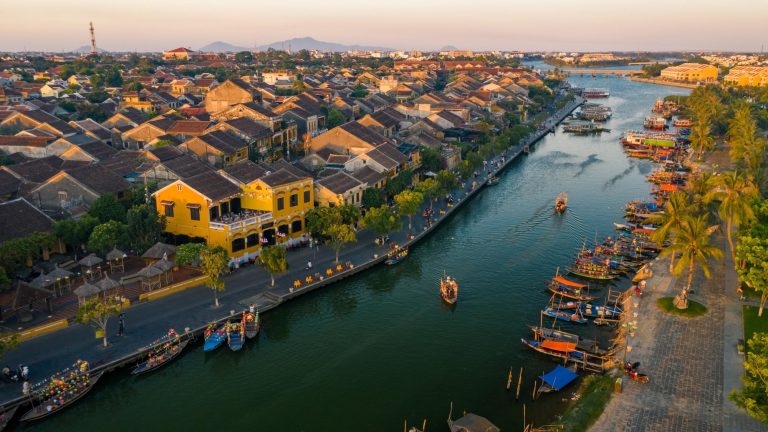 Phố cổ Hội An trong Tour du lịch Lễ 30/04 – 01/05: Huế – NHS – Hội An – Bà Nà Hill – Cù Lao Chàm
