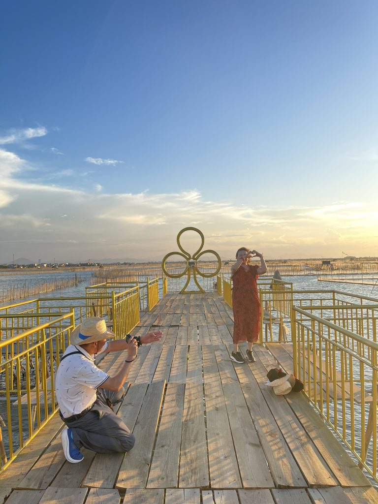 Huế, Phá Tam Giang, Động Phong Nha trong Du lịch Tham quan Huế – Đầm Chuồn Phá Tam Giang – Động Phong Nha 3 Ngày 2 Đêm
