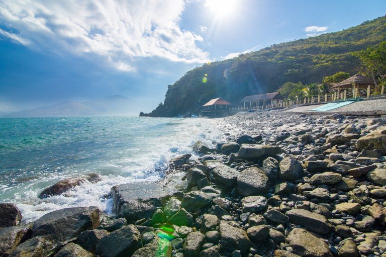 Tour Đảo Yến Đông Tằm Nha Trang 1 Ngày Giá Rẻ 2023