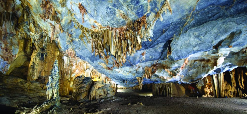 Đà Nẵng, Bà Nà Hills, Hội An trong Du lịch Xuyên Việt từ Hà Nội 13 ngày 12 đêm bằng Tàu Hỏa