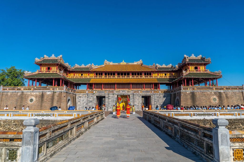 Đại Nội Huế trong Tour du lịch Xuyên Việt 15 ngày 14 đêm từ Hà Nội bằng Tàu Hỏa
