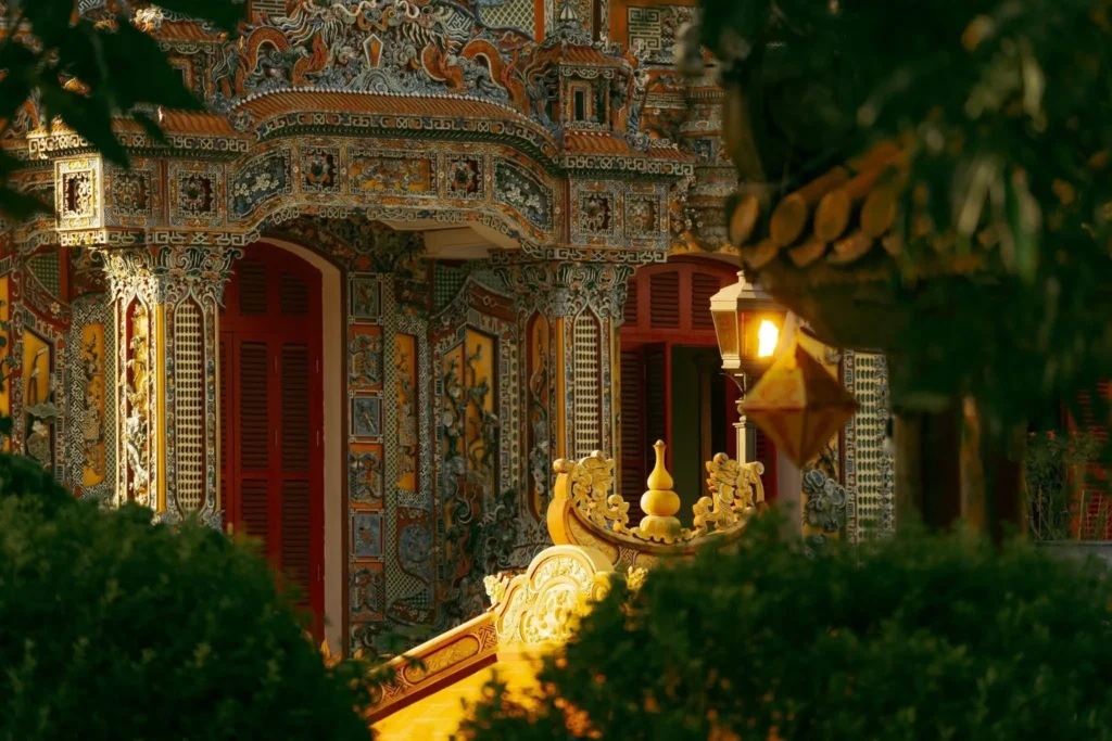 Huế, Lăng Cô, Đầm Lập An trong Tour khám phá Cố đô Huế 3 ngày 2 đêm